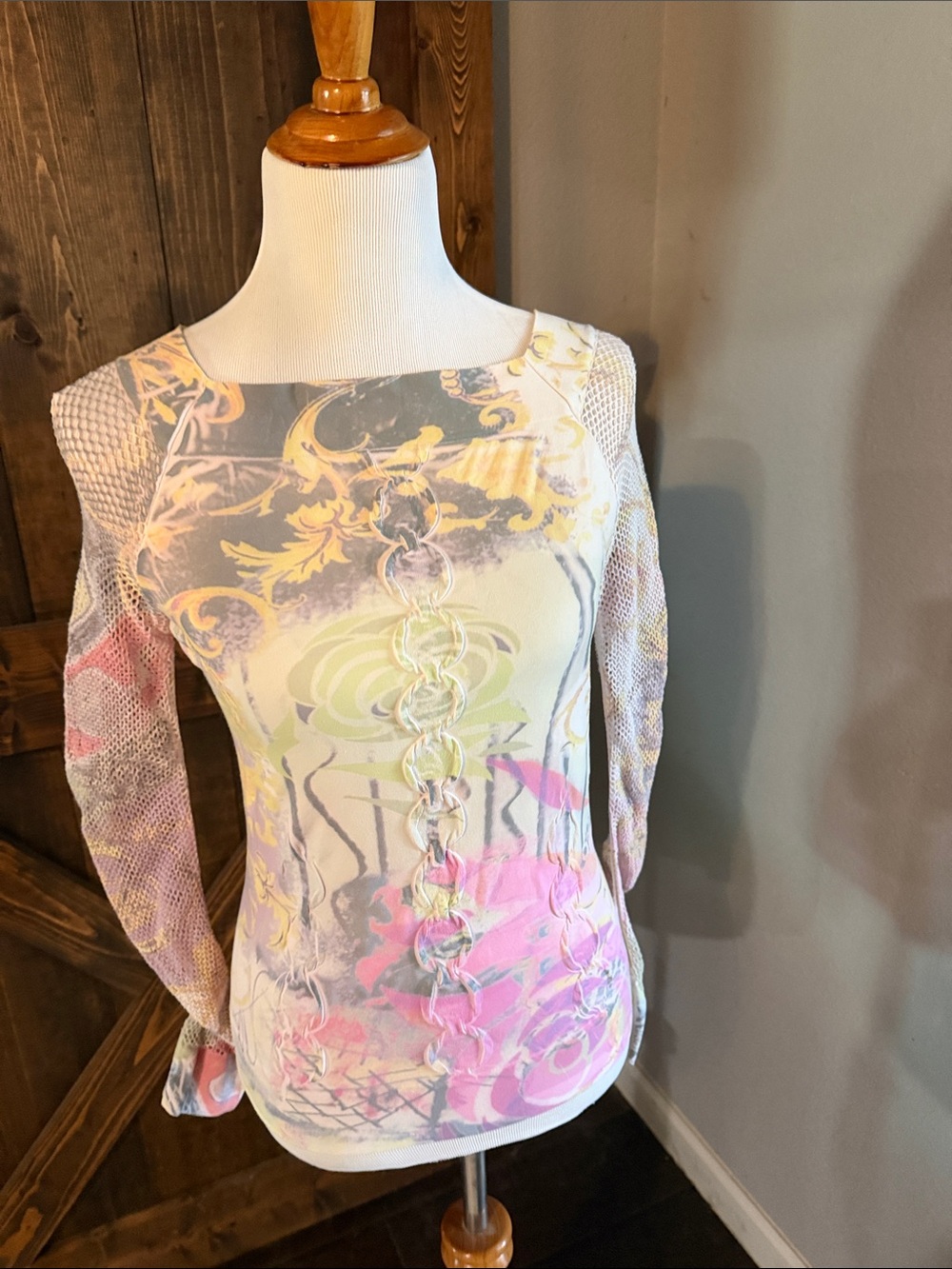Floral Mesh Accent Long Sleeve Top - Pink & Cream A Spring and summer FAVE !
